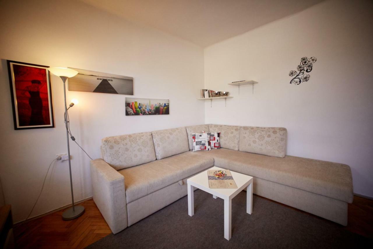 Central Tuzla Apt - Free Parking Exterior photo